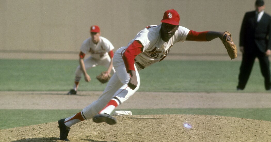 Bob Gibson, Feared Flamethrower for the Cardinals, Dies at 84